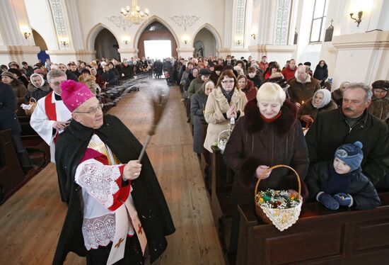 Blessing of food for catholic Easter