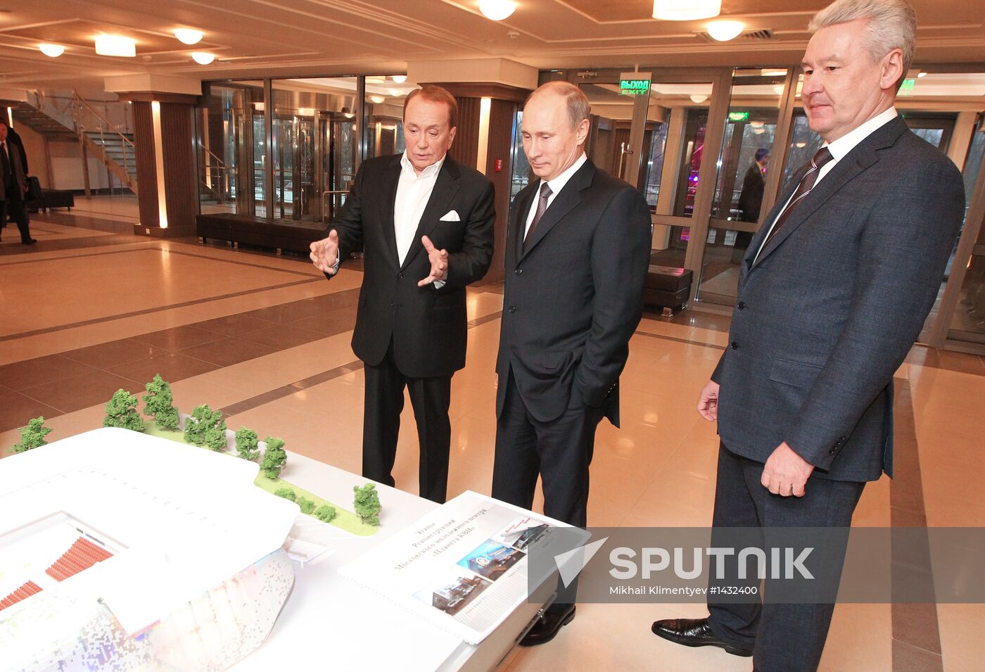 President V. Putin attends opening of "KVN Planet" headquarters