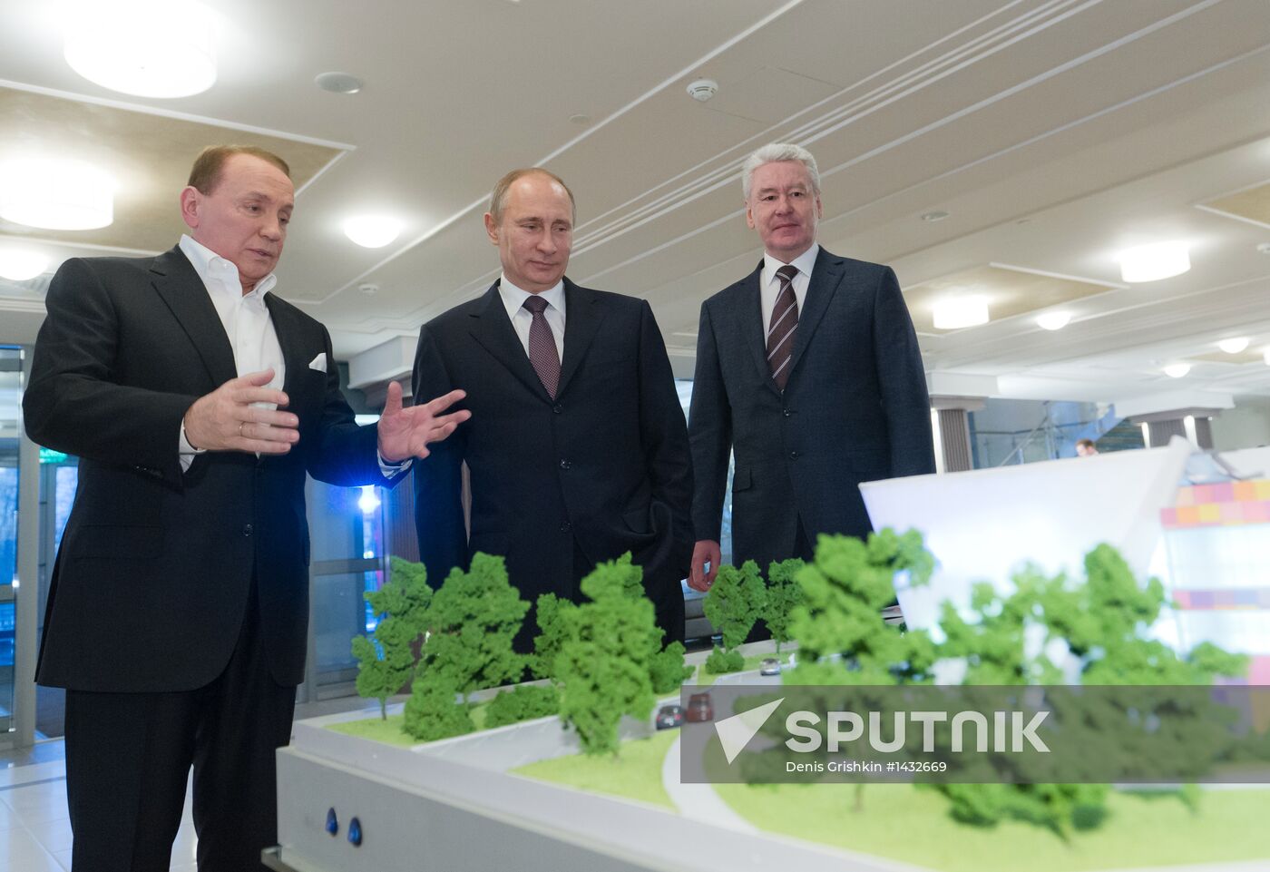 President V. Putin attends opening of "KVN Planet" headquarters