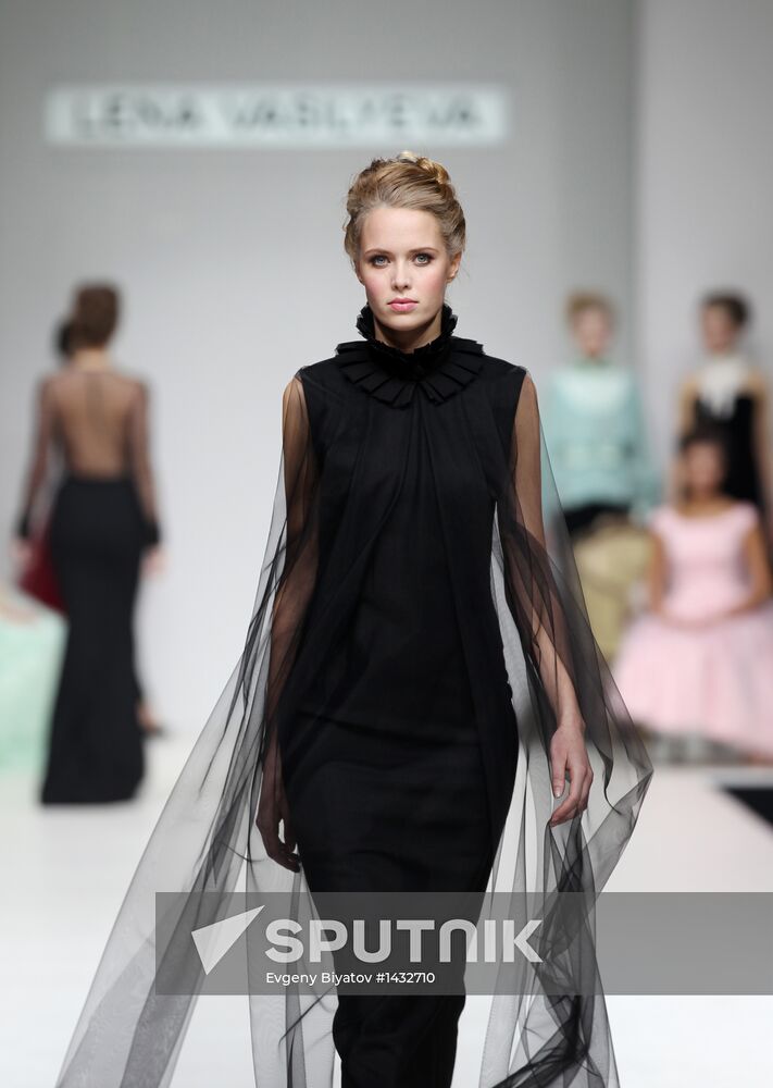 Fashion Week at Gostiny Dvor. Day six