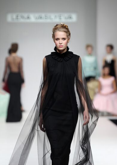Fashion Week at Gostiny Dvor. Day six