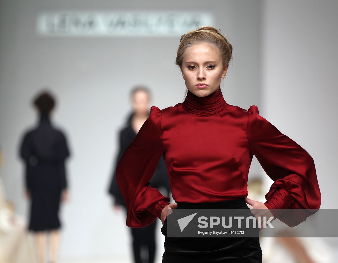 Fashion Week at Gostiny Dvor. Day six