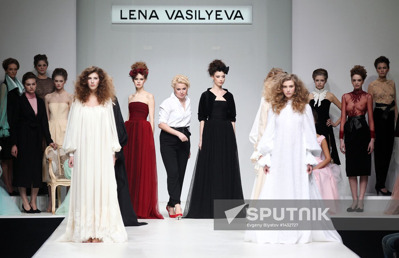 Fashion Week at Gostiny Dvor. Day six