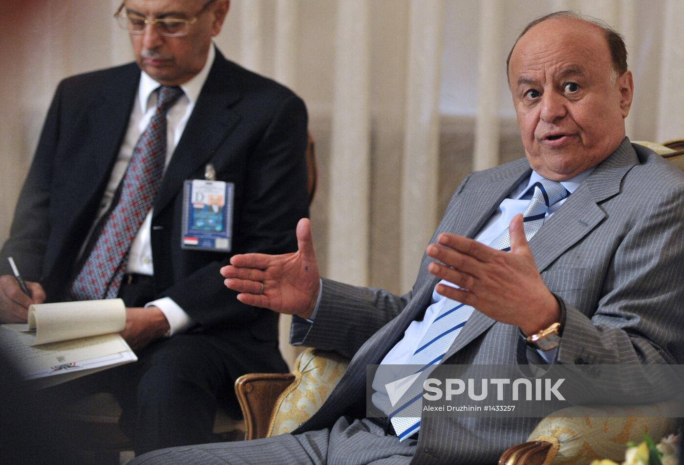 Putin meets with Yemen's President Abd Rabbuh Mansur Hadi