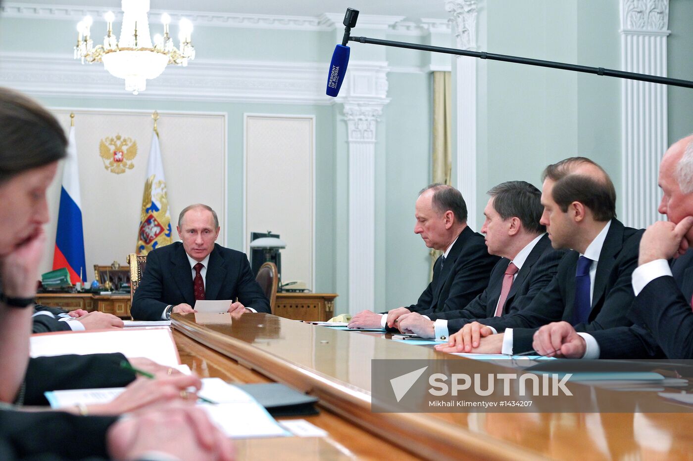Vladimir Putin chairs meeting of MTC Commission