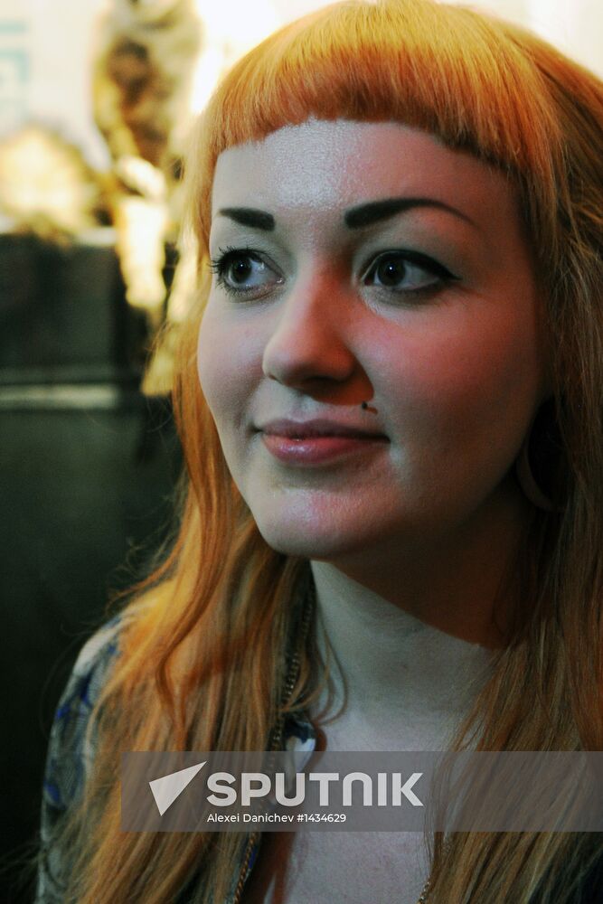 Adele Morse, creator of Stoned Fox arrives in St. Petersburg