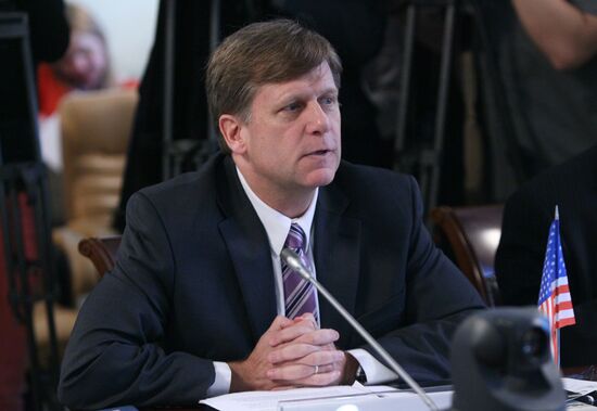 Round table with US Ambassador Michael McFaul