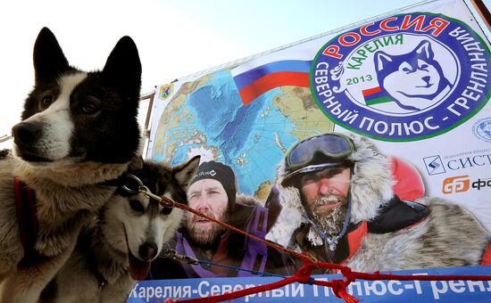 Fyodor Konyukhov heads out on dogsled expedition