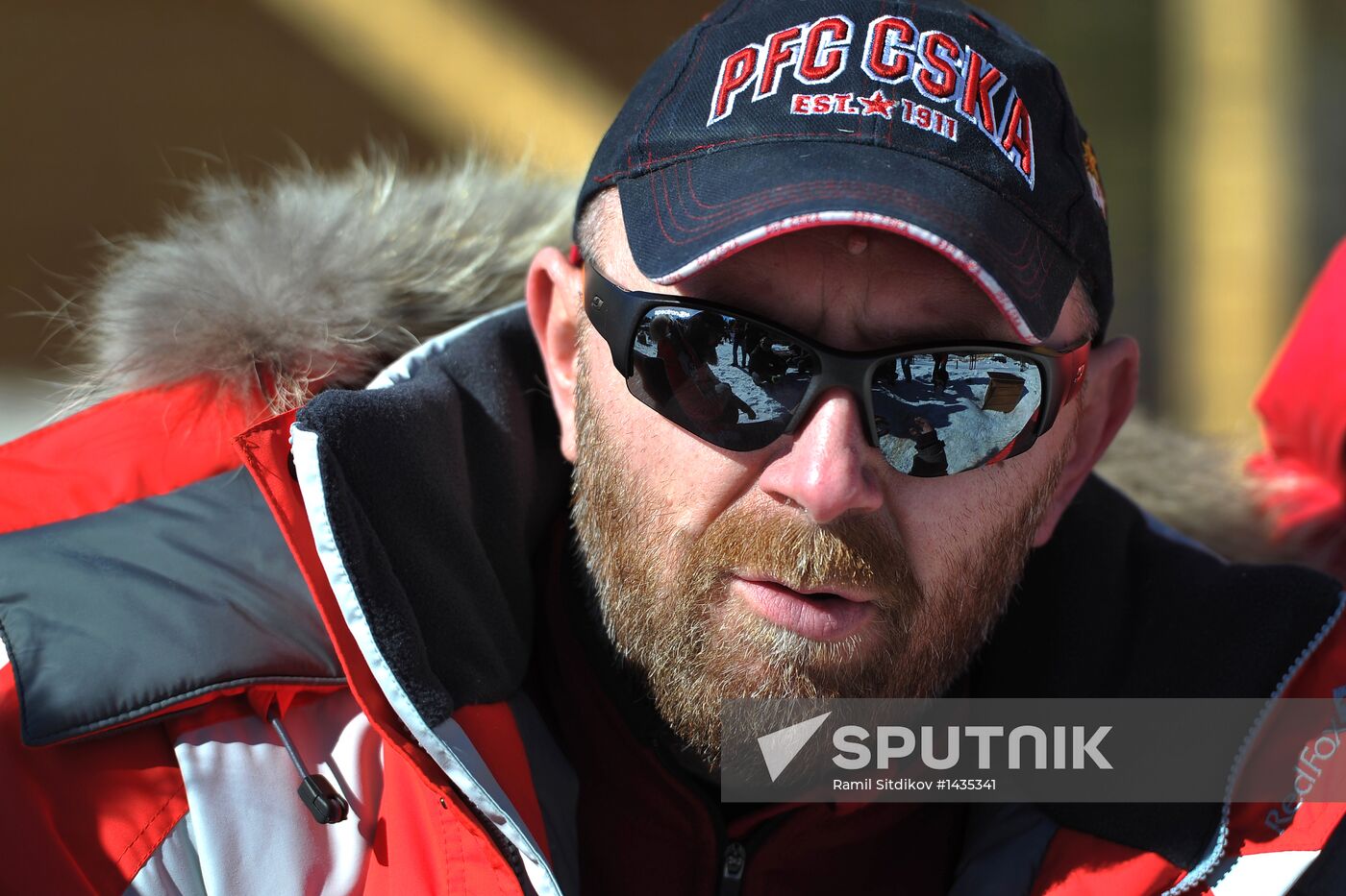 Fyodor Konyukhov heads out on dogsled expedition