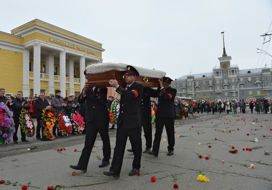 Funeral service for Valery Zolotukhin in Altai Region