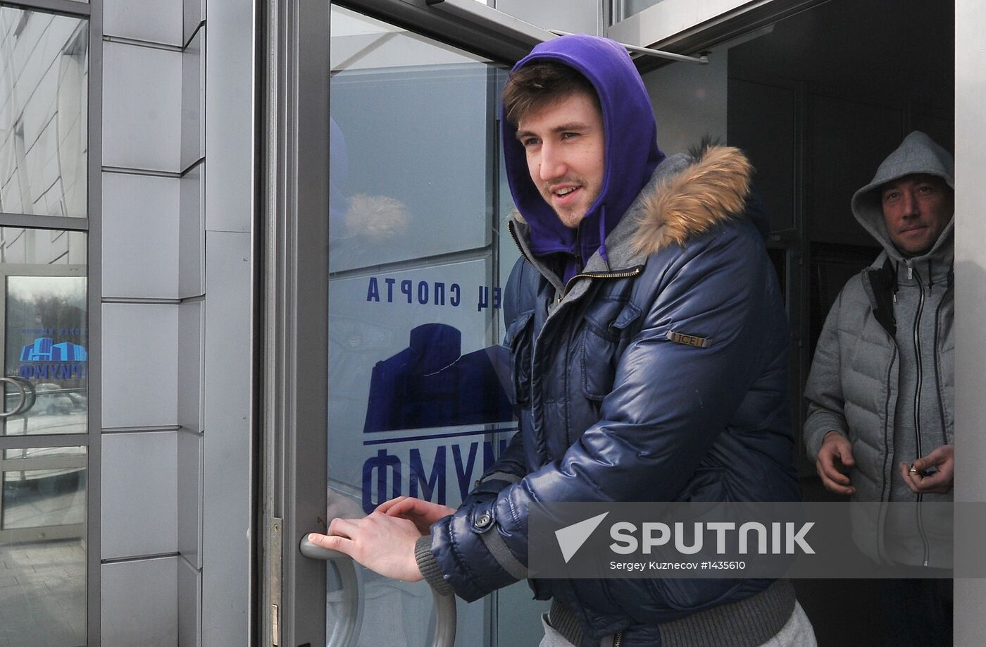 Basketball player Karasev decides to participate in NBA draft
