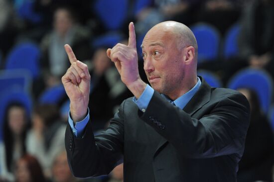 Basketball player Karasev decides to participate in NBA draft