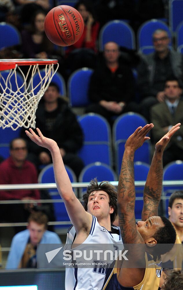 Basketball player Karasev decides to participate in NBA draft