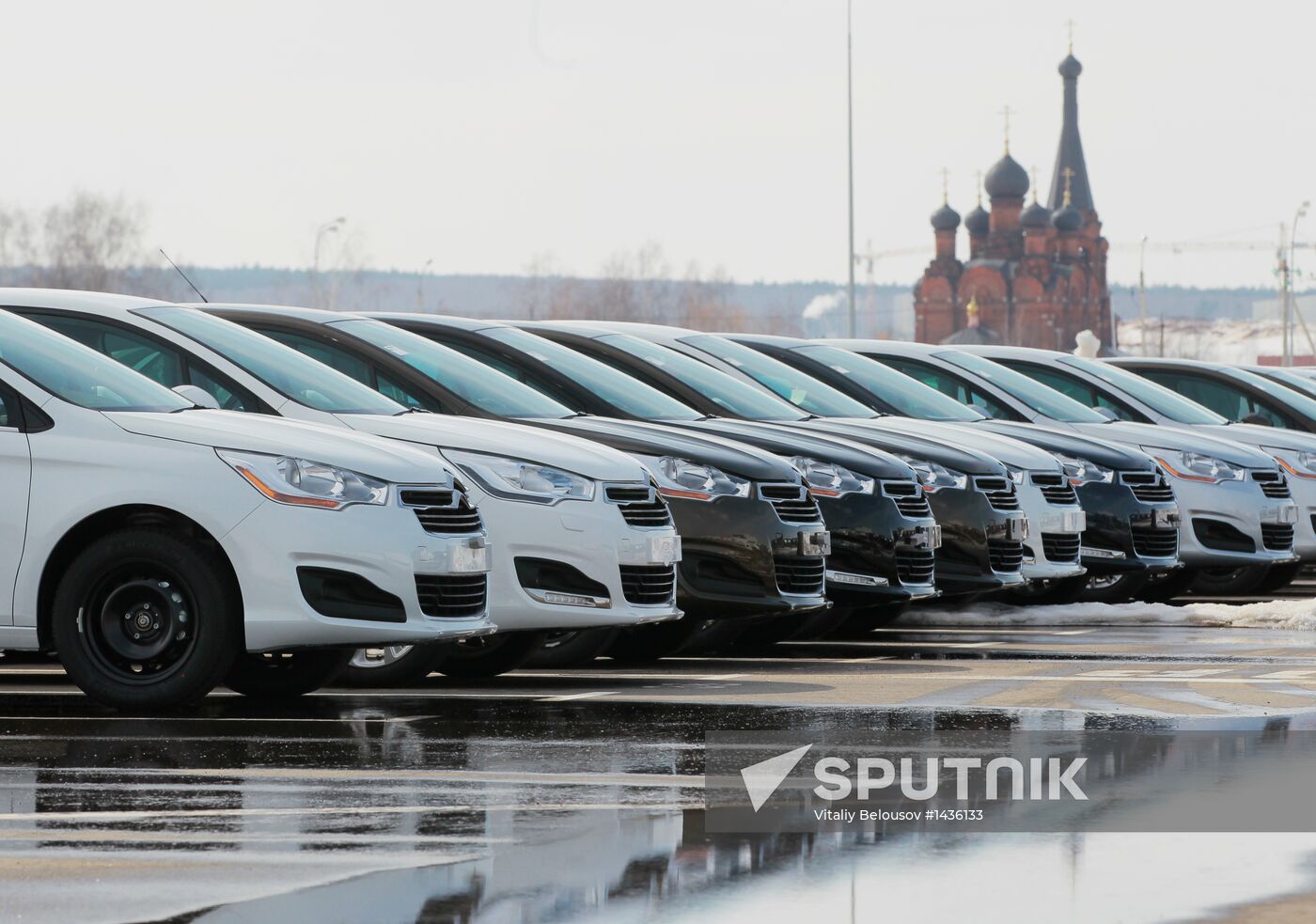 Production of Citroen C4 cars at PSMA Rus plant, Kaluga