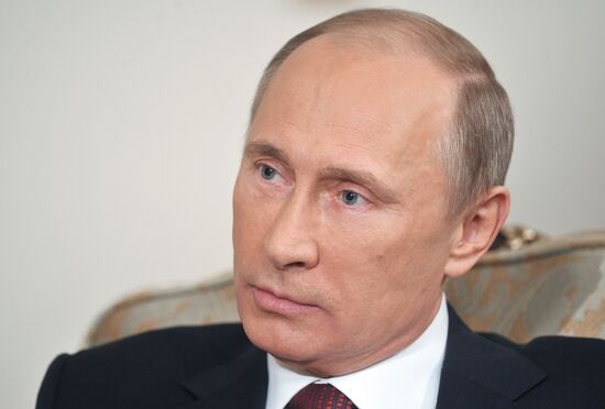 Vladimir Putin gives interview to German broadcaster ARD