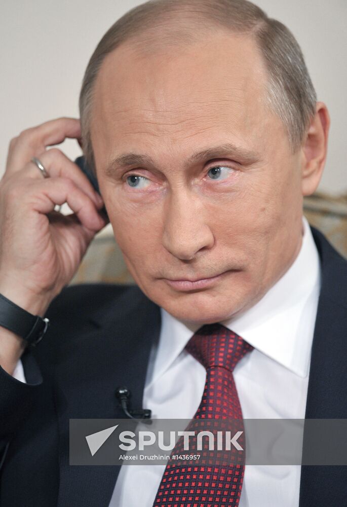 Vladimir Putin gives interview to German broadcaster ARD