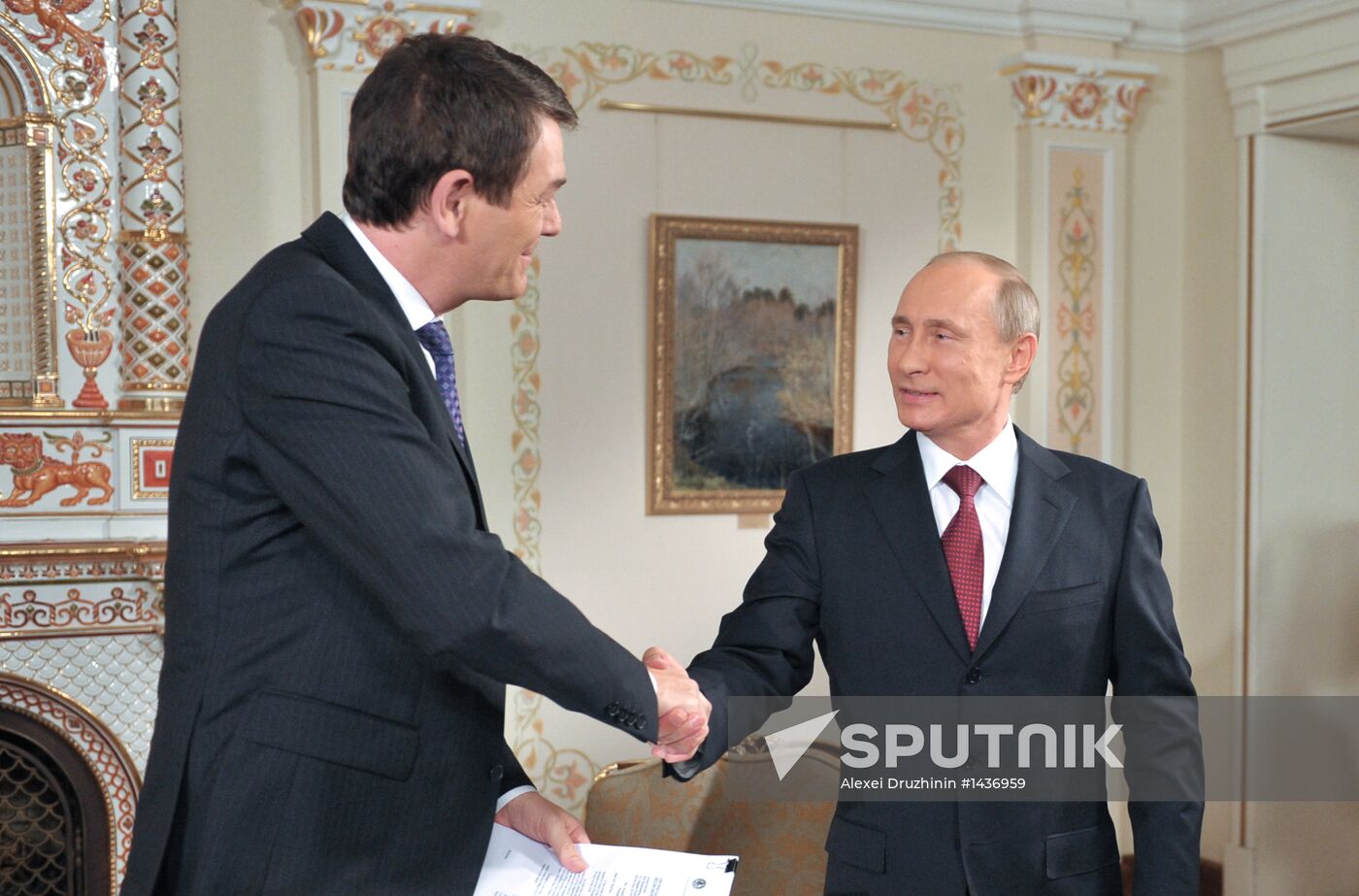Vladimir Putin gives interview to German broadcaster ARD