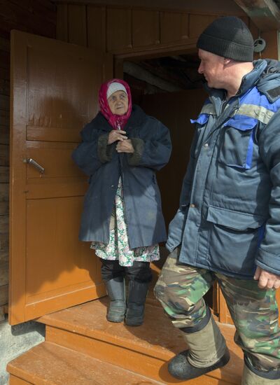 Work of social support service in Yekaterininskoye village