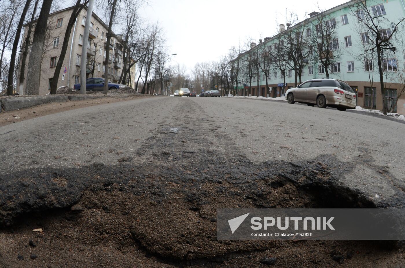 Broken roads in Veliky Novgorod