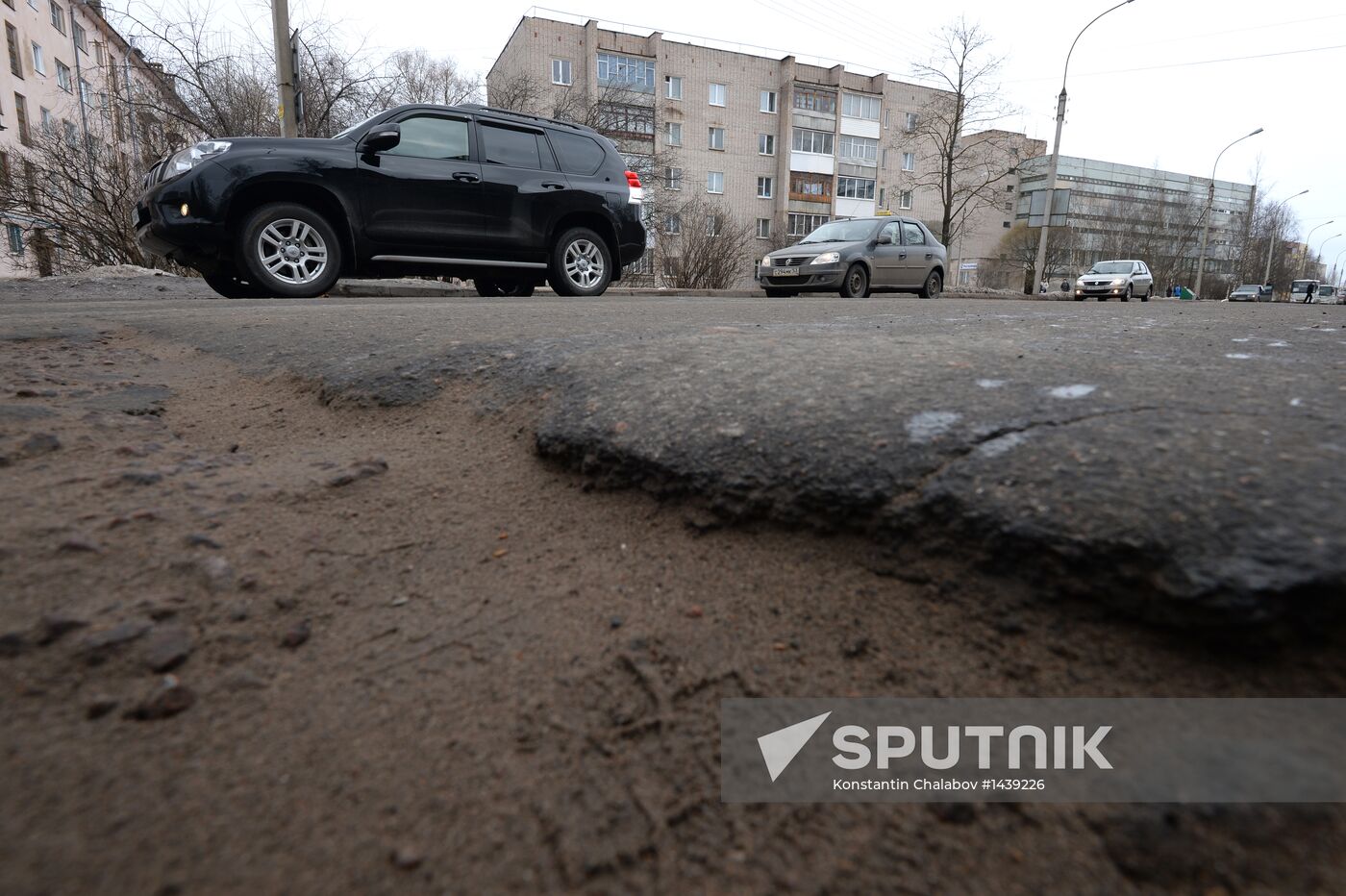 Broken roads in Veliky Novgorod