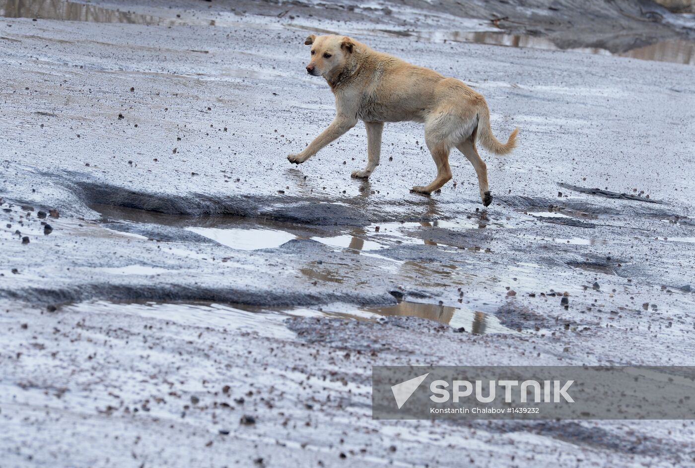 Broken roads in Veliky Novgorod
