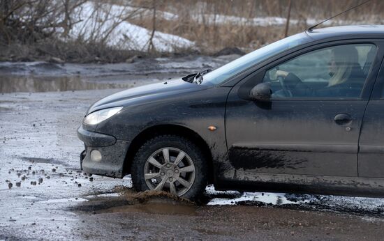 Broken roads in Veliky Novgorod