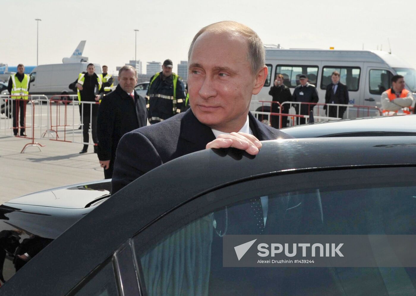 Vladimir Putin on official visit to Netherlands