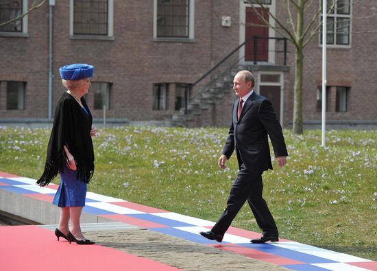 Vladimir Putin on official visit to Netherlands