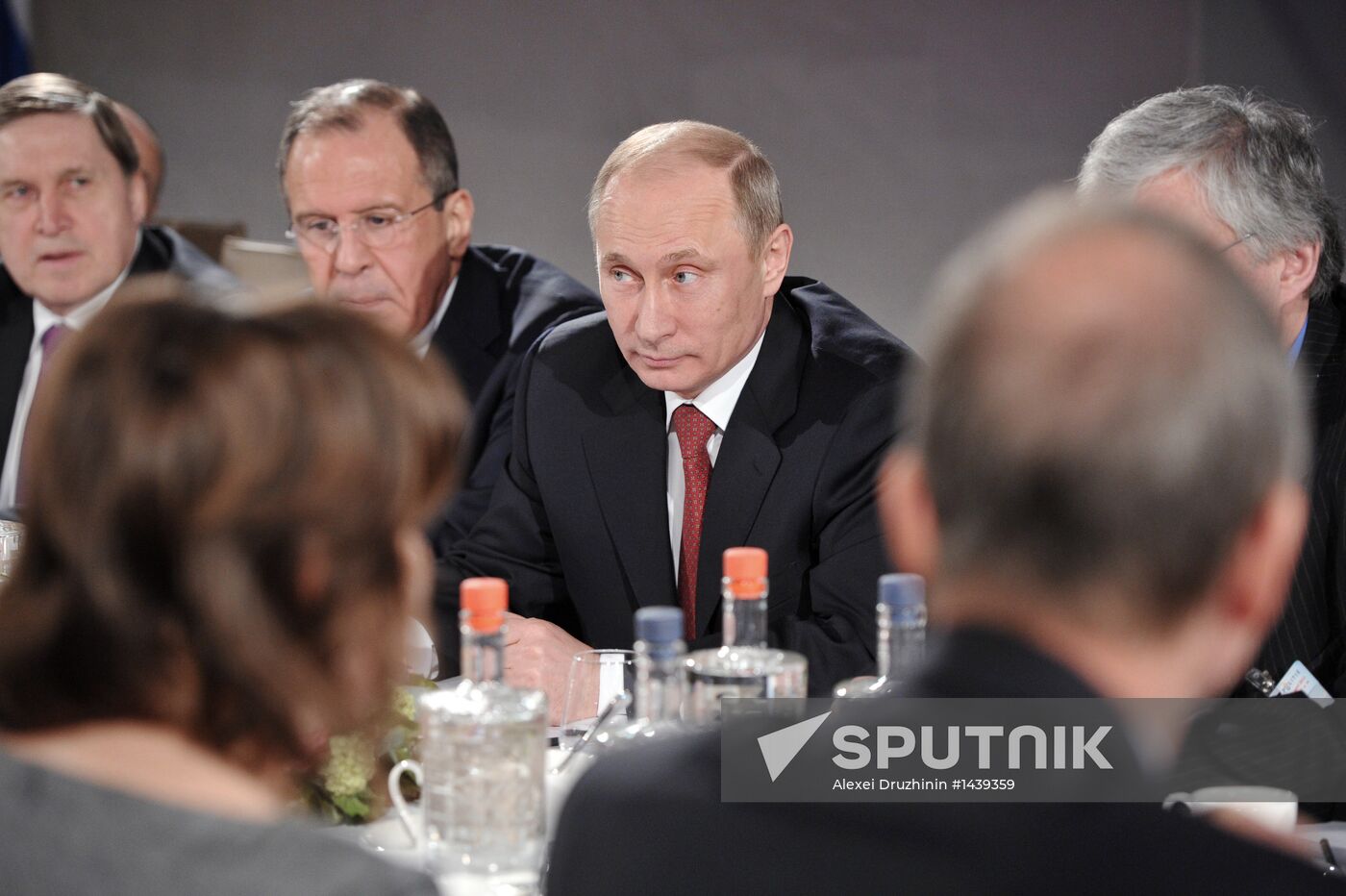 Vladimir Putin on official visit to Netherlands