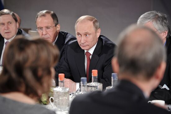 Vladimir Putin on official visit to Netherlands