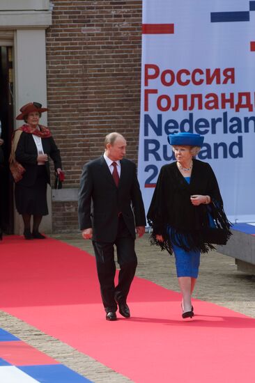 Vladimir Putin on official visit to Netherlands