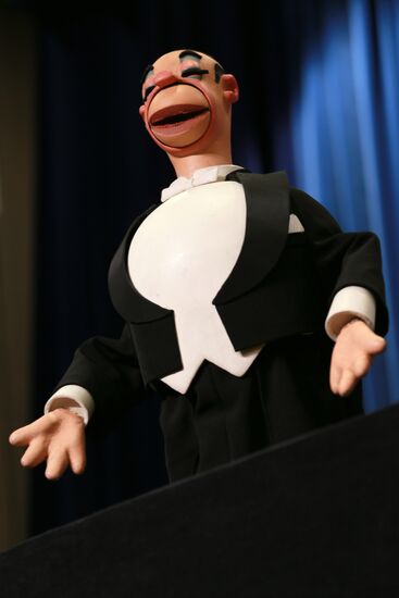 'Together with Genius' show by Obraztsov Puppet Theater