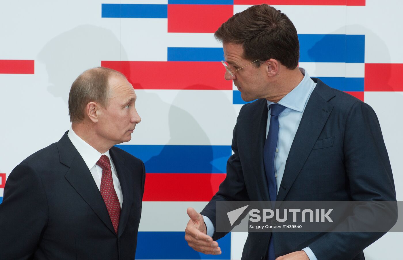Vladimir Putin on official visit to Netherlands