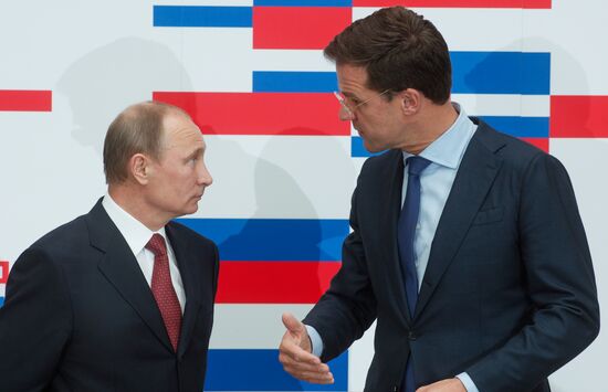 Vladimir Putin on official visit to Netherlands