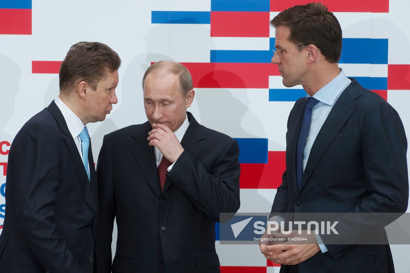 Vladimir Putin on official visit to Netherlands