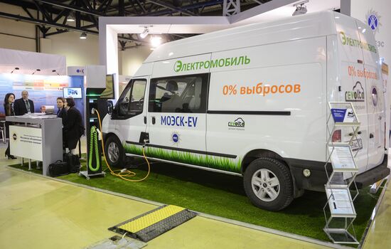 XI Moscow International Energy Forum MIEF-2013