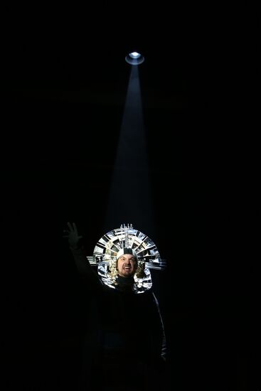 Rehearsal of Skywalkers at Lenkom theater