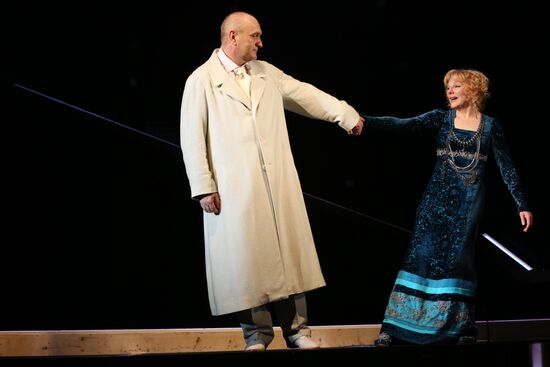 Rehearsal of Skywalkers at Lenkom theater