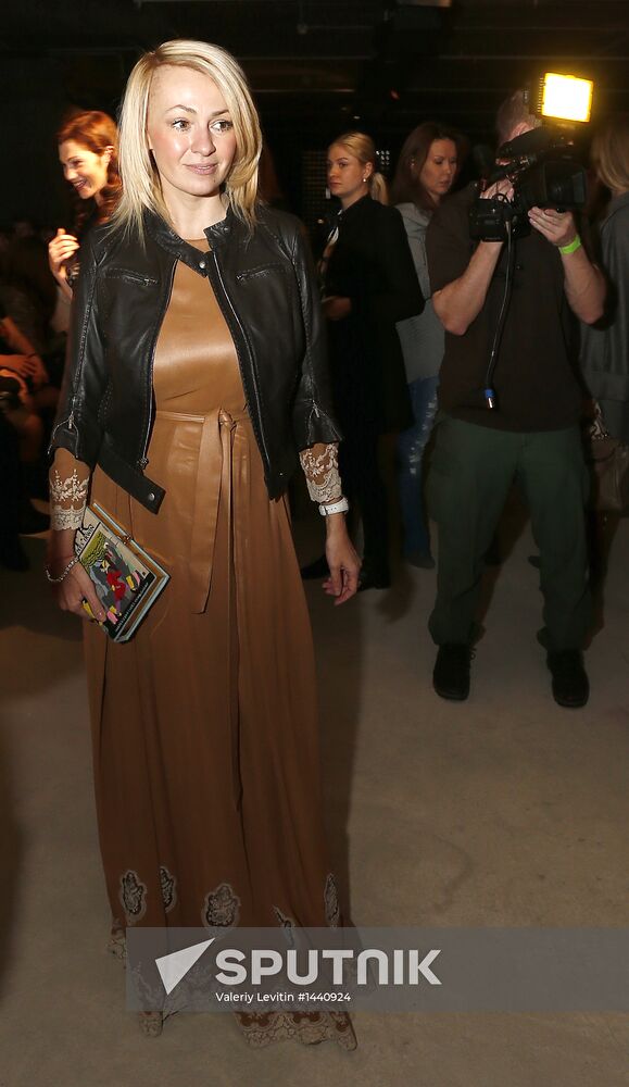 Fashion show CHAPURIN prêt-a-porter fall/winter 2013-14