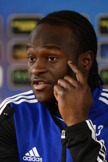 FC Chelsea holds training session