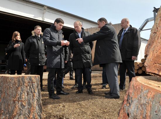 Vladimir Putin visits Siberian Federal District