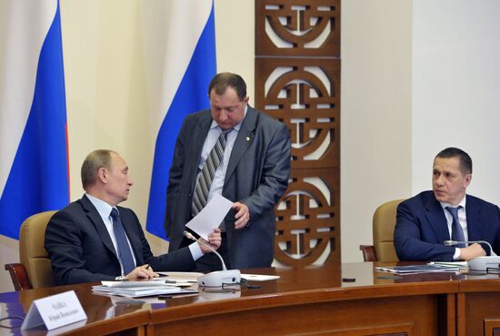 Vladimir Putin visits Siberian Federal District