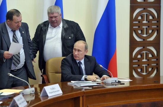 Vladimir Putin visits Siberian Federal District
