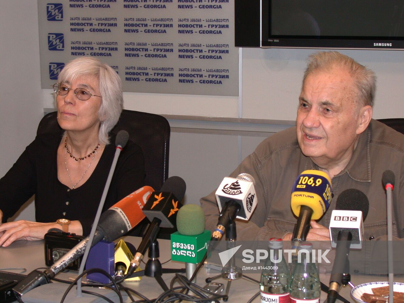 Eldar Ryazanov and his wife Emma in Tbilisi