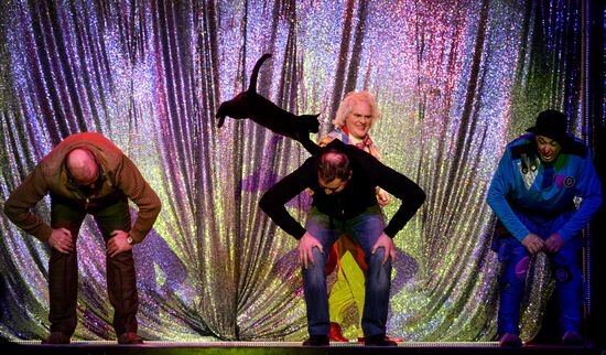 Moscow's Cat Theater reopens after renovation