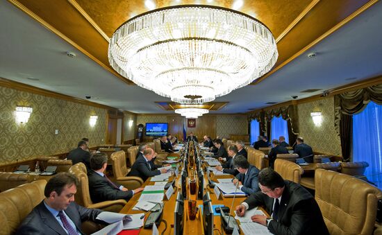 D.Rogozin participates in State Border Commission meeting