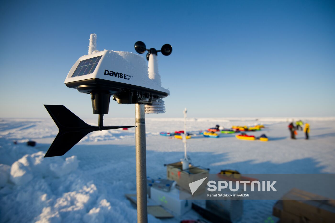 Scientific research at North Pole Barneo Station