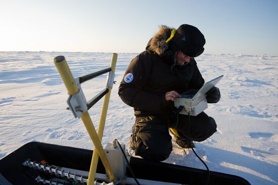 Scientific research at North Pole Barneo Station