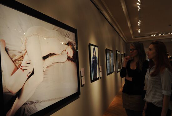 Pushkin Fine Arts Museum, Vogue magazine open joint exhibition