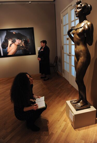 Pushkin Fine Arts Museum, Vogue magazine open joint exhibition